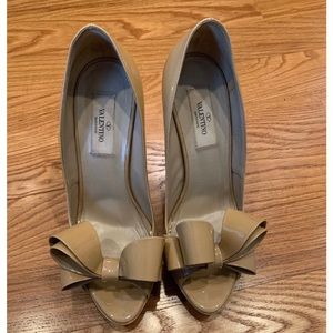 Valentino bow pumps size 38.5 $950